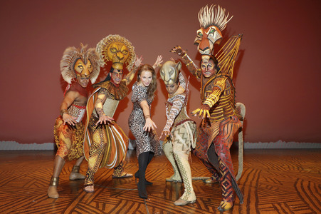 Caroline Beil beim Muscal 'König der Löwen' in Hamburg