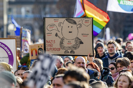Demonstration gegen Rechts in Dresden