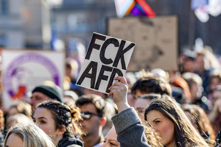 Demonstration gegen Rechts in Dresden