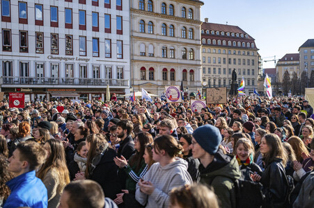 Demonstration gegen Rechts in Dresden