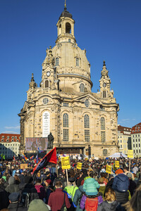 Demonstration gegen Rechts in Dresden