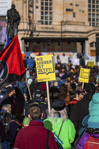 Demonstration gegen Rechts in Dresden