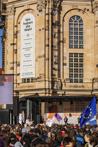 Demonstration gegen Rechts in Dresden