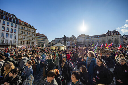 Demonstration gegen Rechts in Dresden