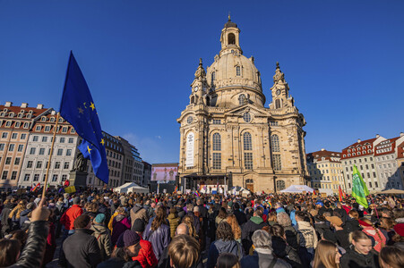 Demonstration gegen Rechts in Dresden