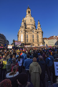 Demonstration gegen Rechts in Dresden