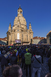 Demonstration gegen Rechts in Dresden