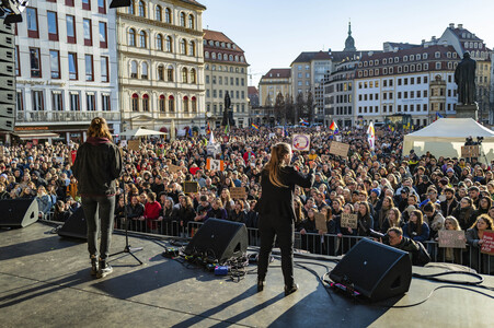 Demonstration gegen Rechts in Dresden