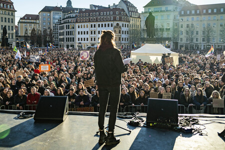 Demonstration gegen Rechts in Dresden