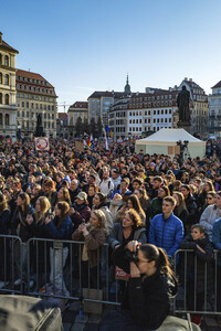Demonstration gegen Rechts in Dresden