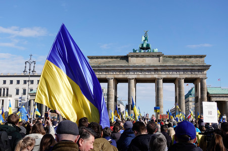 Demonstration zum 2. Jahrestag des Kriegsbeginns in Berlin