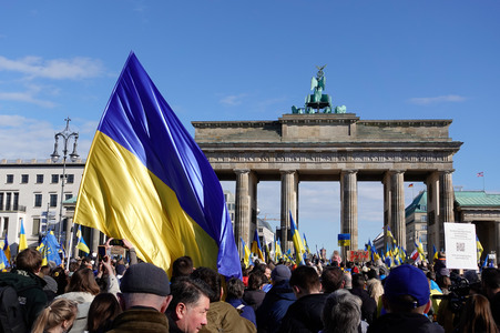 Demonstration zum 2. Jahrestag des Kriegsbeginns in Berlin