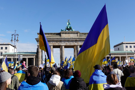 Demonstration zum 2. Jahrestag des Kriegsbeginns in Berlin