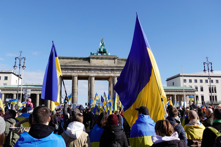 Demonstration zum 2. Jahrestag des Kriegsbeginns in Berlin