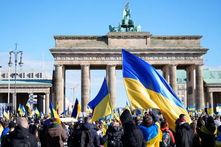 Demonstration zum 2. Jahrestag des Kriegsbeginns in Berlin