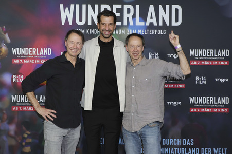 Filmpremiere 'Wunderland - Vom Kindheitstraum zum Welterfolg' in Hamburg