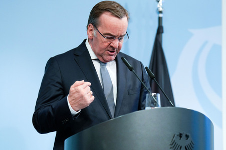 Fachkonferenz Infrastruktur im Bundesministerium der Verteidigung in Berlin