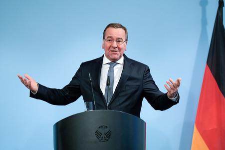 Fachkonferenz Infrastruktur im Bundesministerium der Verteidigung in Berlin