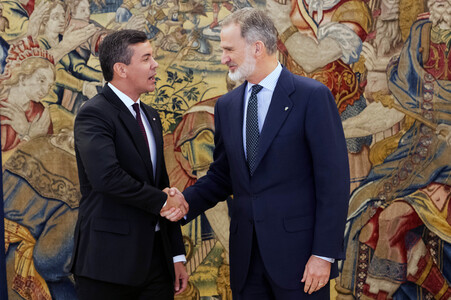 König Felipe empfängt Präsident Peña in Madrid