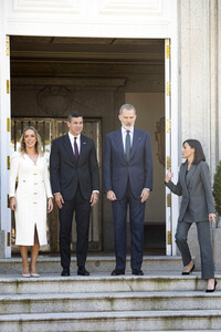 König Felipe empfängt Präsident Peña in Madrid