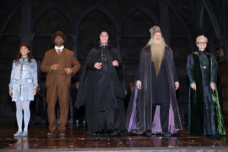 Musicaldebüt von Oliver Masucci in 'Harry Potter und das verwunschene Kind' in Hamburg