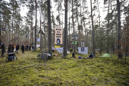 Protestcamp gegen die Erweiterungspläne des Tesla-Werks in Grünheide