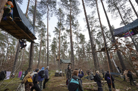 Protestcamp gegen die Erweiterungspläne des Tesla-Werks in Grünheide