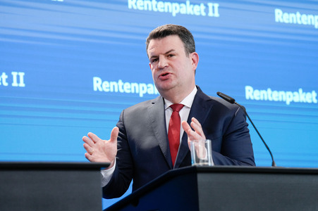Pressekonferenz zum Rentenpaket II in Berlin