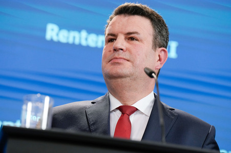 Pressekonferenz zum Rentenpaket II in Berlin