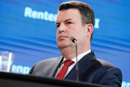 Pressekonferenz zum Rentenpaket II in Berlin