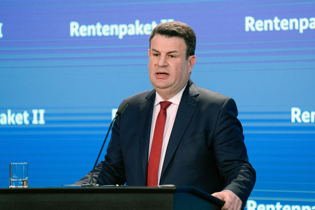 Pressekonferenz zum Rentenpaket II in Berlin