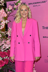 Präsentation von Stay Pink by Natascha Ochsenknecht in Berlin