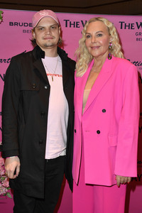 Präsentation von Stay Pink by Natascha Ochsenknecht in Berlin