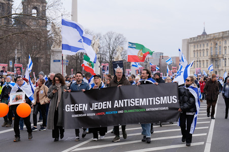 Demonstration gegen Antisemitismus in Berlin