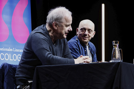 Hubertus Meyer-Burckhardt und Bernhard Hoëcker auf der lit.Cologne 2024 in Köln