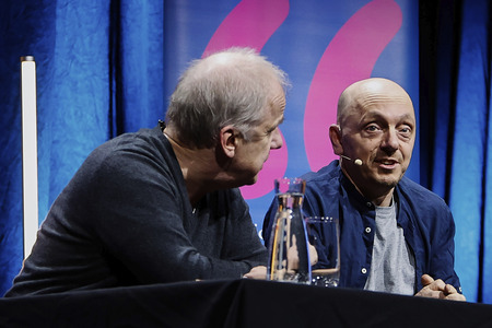 Hubertus Meyer-Burckhardt und Bernhard Hoëcker auf der lit.Cologne 2024 in Köln