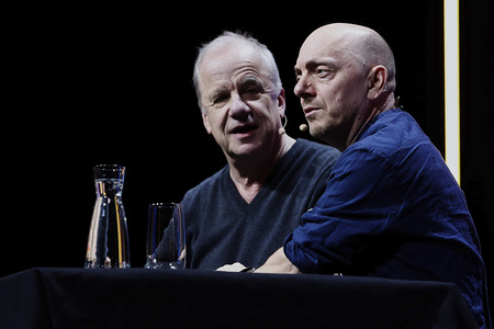 Hubertus Meyer-Burckhardt und Bernhard Hoëcker auf der lit.Cologne 2024 in Köln