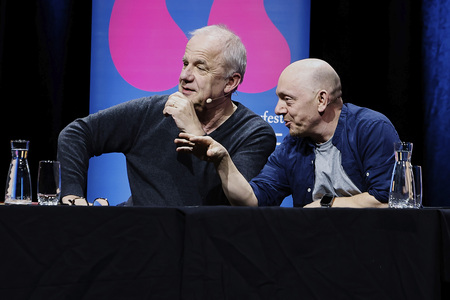 Hubertus Meyer-Burckhardt und Bernhard Hoëcker auf der lit.Cologne 2024 in Köln