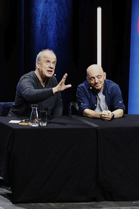 Hubertus Meyer-Burckhardt und Bernhard Hoëcker auf der lit.Cologne 2024 in Köln