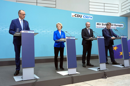 Sitzung der Präsidien der CDU und der CSU zum Europawahlprogramm in Berlin