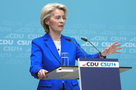 Sitzung der Präsidien der CDU und der CSU zum Europawahlprogramm in Berlin