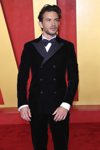 Vanity Fair Oscar Party 2024 in Beverly Hills