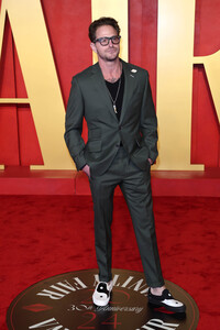 Vanity Fair Oscar Party 2024 in Beverly Hills