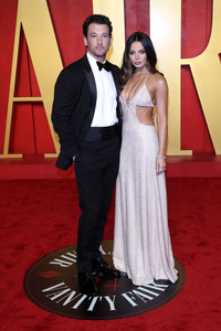 Vanity Fair Oscar Party 2024 in Beverly Hills