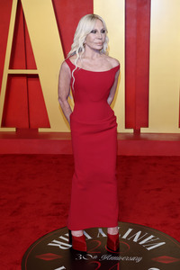 Vanity Fair Oscar Party 2024 in Beverly Hills