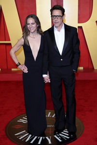 Vanity Fair Oscar Party 2024 in Beverly Hills