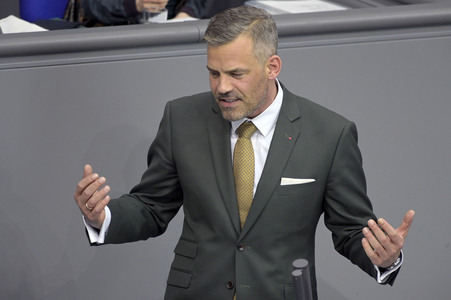 156. Sitzung des Deutschen Bundestages in Berlin