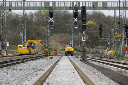 Pressetermin zu den Arbeiten am Elektronischen Stellwerk in Köln