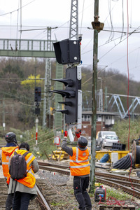 Pressetermin zu den Arbeiten am Elektronischen Stellwerk in Köln