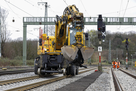 Pressetermin zu den Arbeiten am Elektronischen Stellwerk in Köln